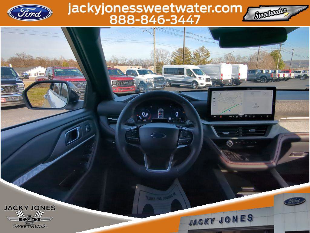Certified 2025 Ford Explorer ST-Line w/ Premium Package image 14