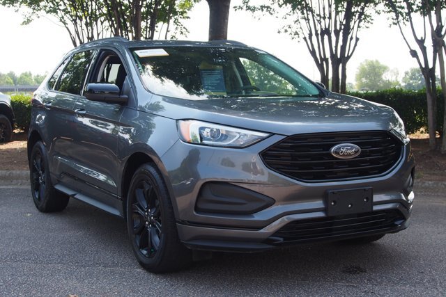 Certified 2022 Ford Edge SE w/ Black Appearance Package