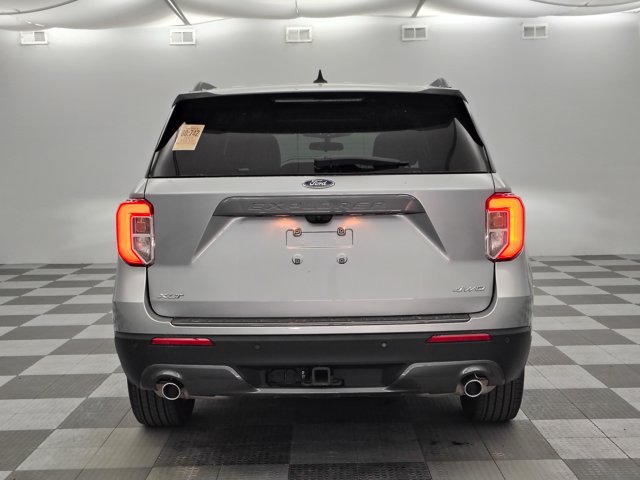 Certified 2024 Ford Explorer XLT w/ Equipment Group 202A AWD/4WD image 6