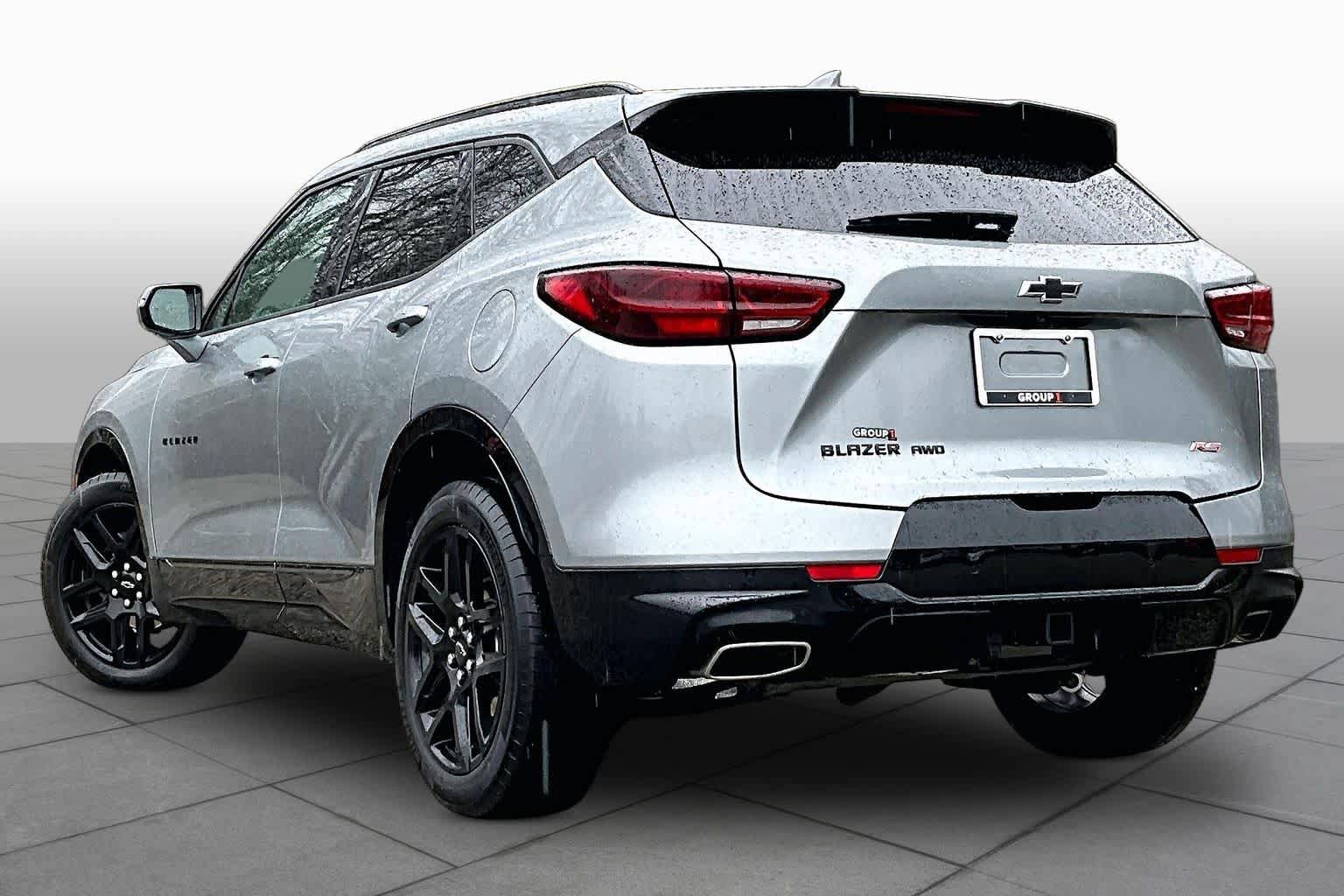 Used 2025 Chevrolet Blazer RS AWD/4WD image 12