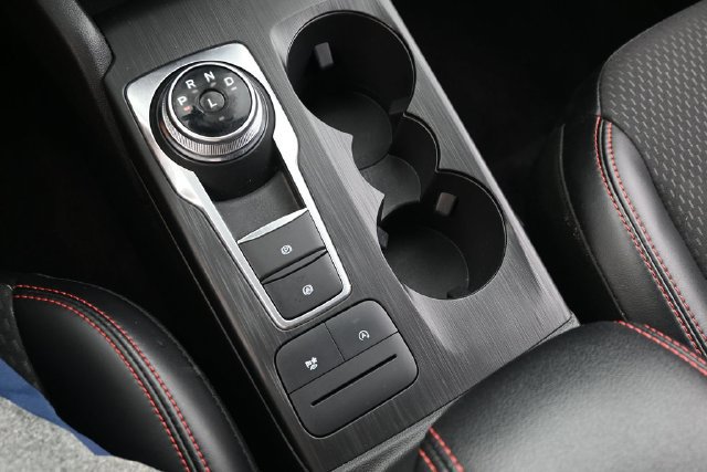 Certified 2025 Ford Escape ST-Line FWD image 27
