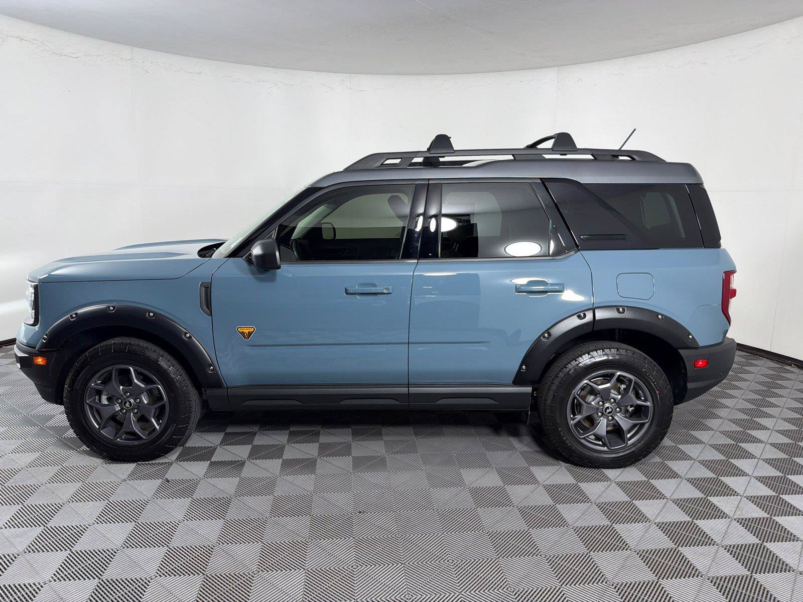 Certified 2022 Ford Bronco Sport Badlands w/ Premium Package AWD/4WD image 4