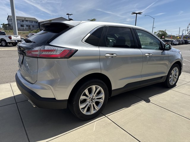 Certified 2024 Ford Edge Titanium AWD/4WD image 5