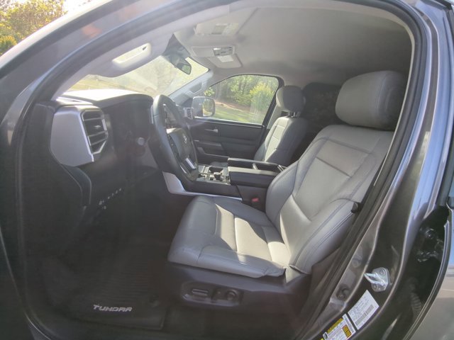 Used 2024 Toyota Tundra SR5 AWD/4WD image 16