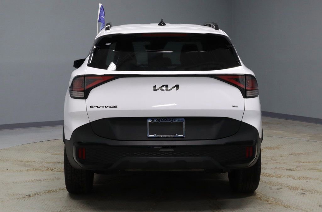 Used 2025 Kia Sportage X-Line image 4