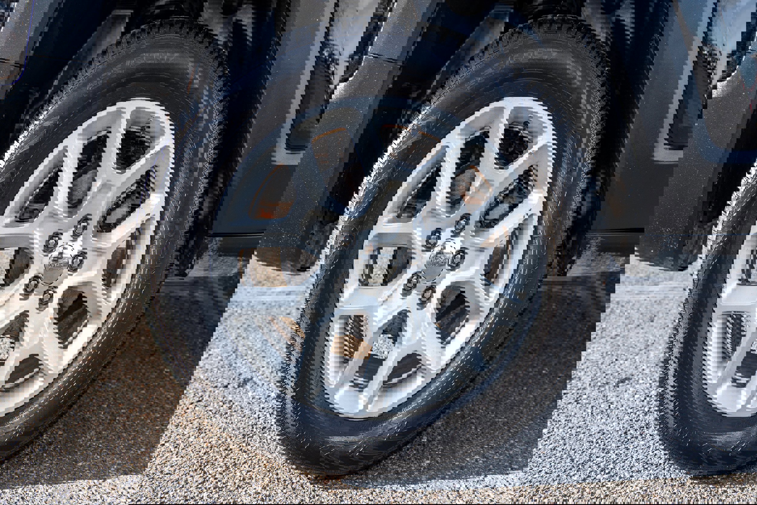 Used 2018 Jeep Renegade Latitude w/ Cold Weather Group image 7