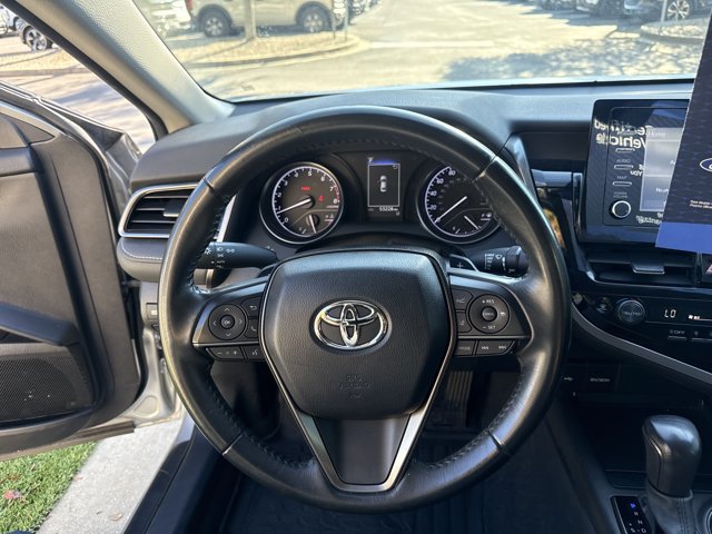 Used 2023 Toyota Camry SE FWD image 23