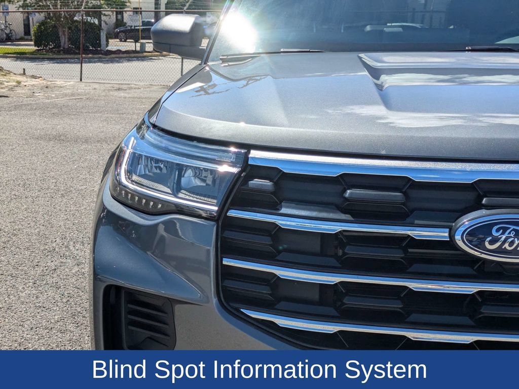 Certified 2026 Ford Explorer Active RWD image 10
