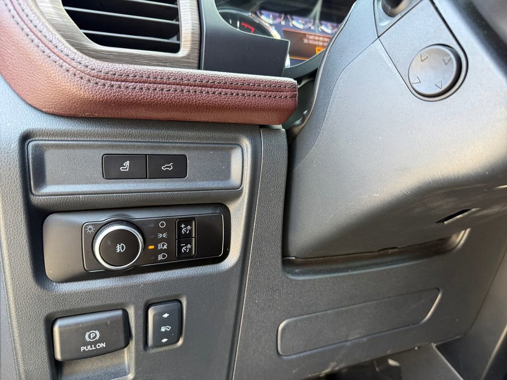 Certified 2024 Ford Expedition Limited image 18