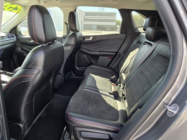 Certified 2022 Ford Escape SEL AWD/4WD image 10