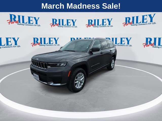 Used 2024 Jeep Grand Cherokee L Laredo image 3