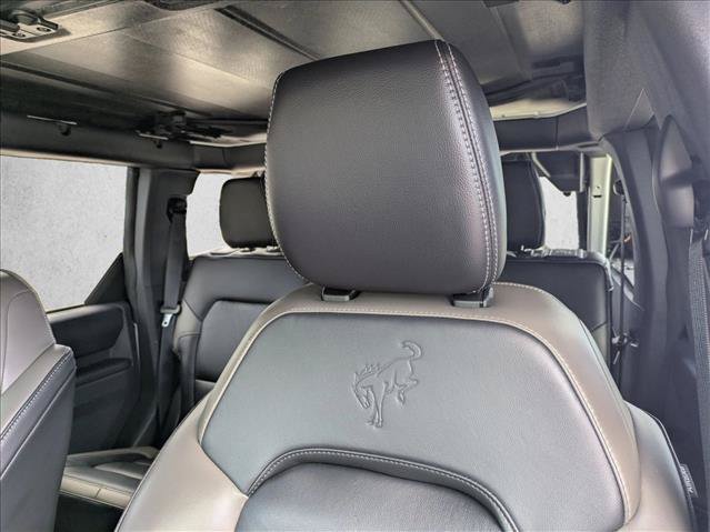 Certified 2025 Ford Bronco Outer Banks AWD/4WD image 14
