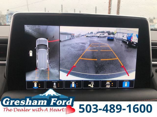 Used 2021 Chevrolet Suburban RST w/ Luxury Package image 26