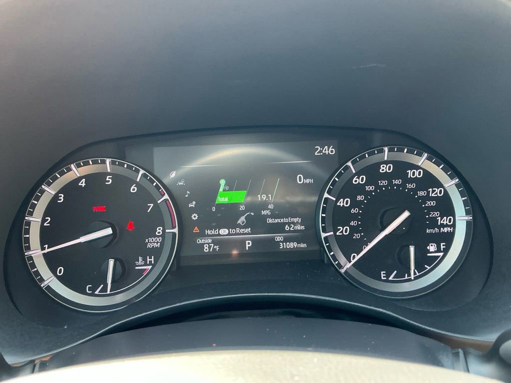 Used 2021 Toyota Highlander Platinum FWD image 19