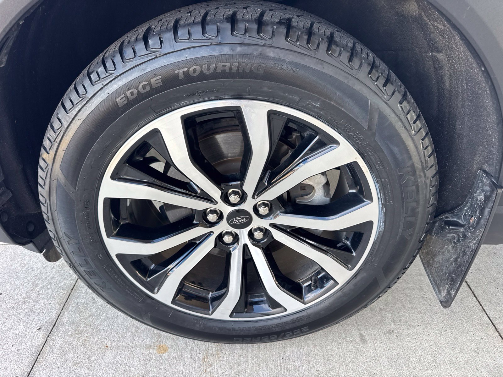 Certified 2025 Ford Explorer ST-Line AWD/4WD image 19