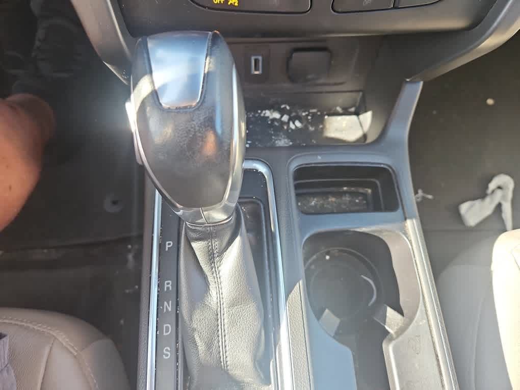 Certified 2018 Ford Escape SEL w/ Ford Safe & Smart Package FWD image 18