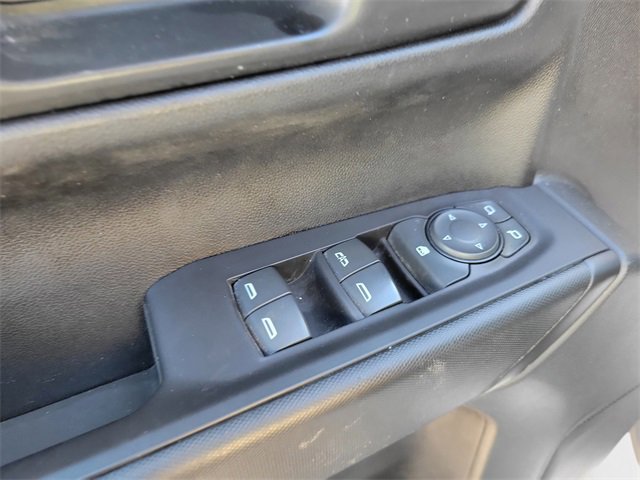 Used 2020 Chevrolet Silverado 1500 Custom w/ Custom Value Package image 16