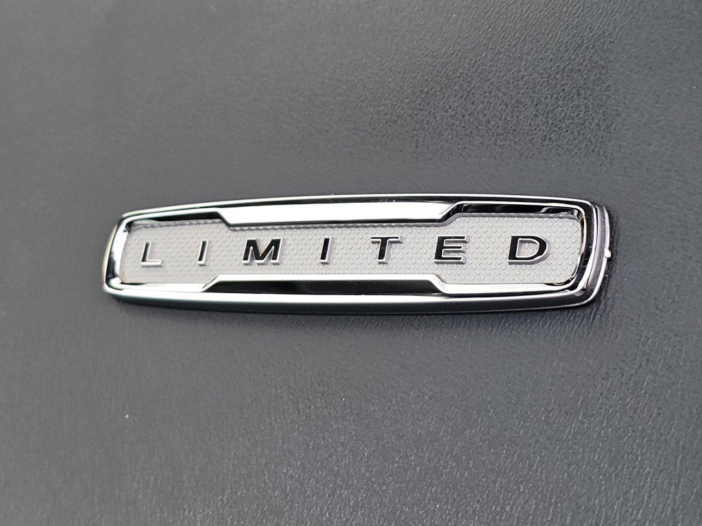 Certified 2024 Ford F450 Limited image 26