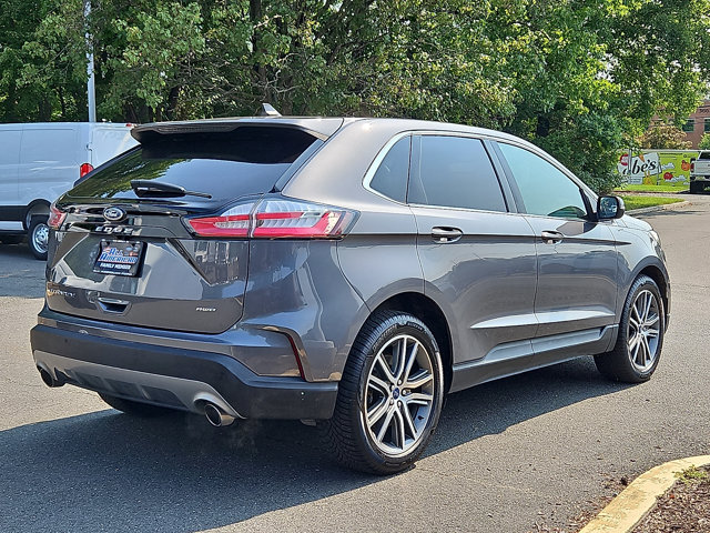 Certified 2022 Ford Edge Titanium AWD/4WD image 10