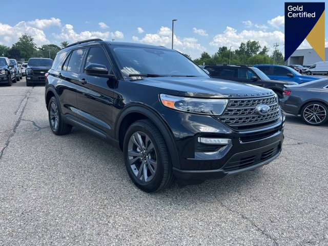 Certified 2023 Ford Explorer XLT w/ Equipment Group 202A