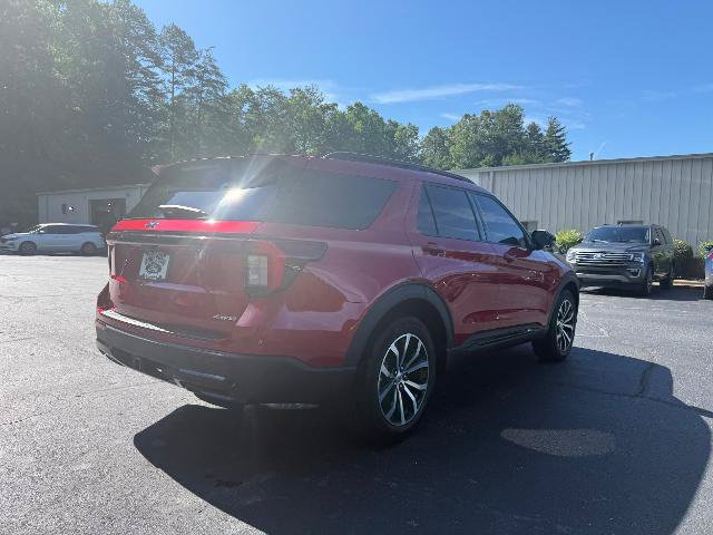 Certified 2026 Ford Explorer ST-Line AWD/4WD image 14