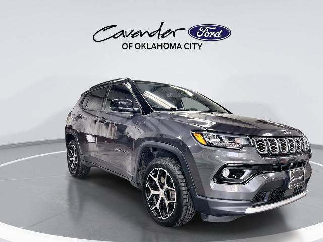 Used 2024 Jeep Compass Limited AWD/4WD image 2