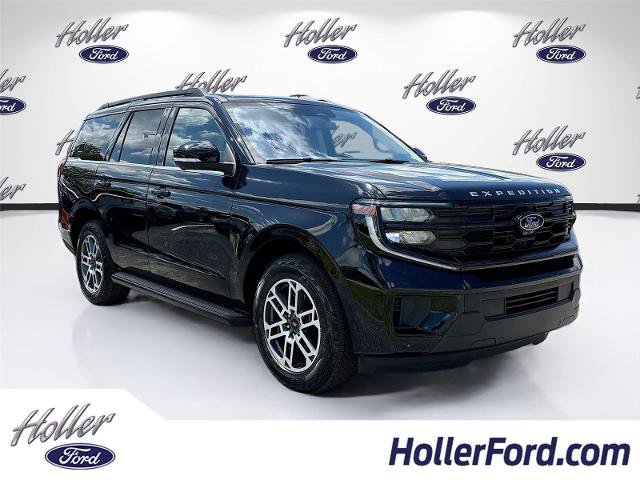 Certified 2025 Ford Expedition Active AWD/4WD image 1
