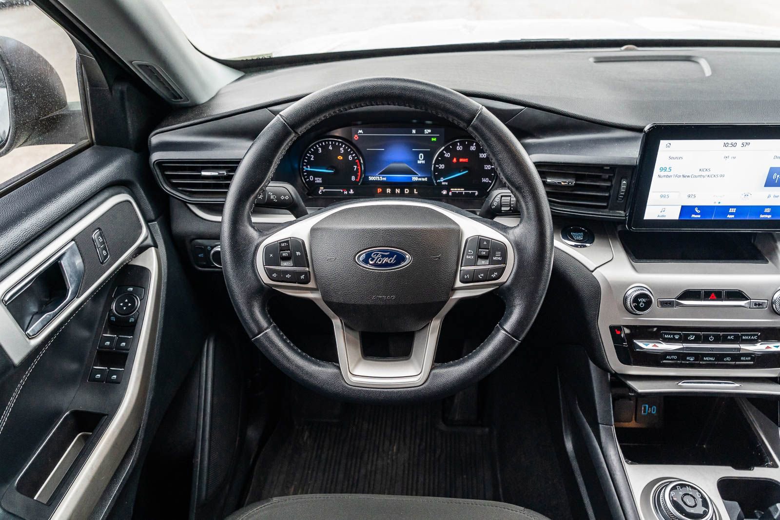 Certified 2022 Ford Explorer XLT image 26