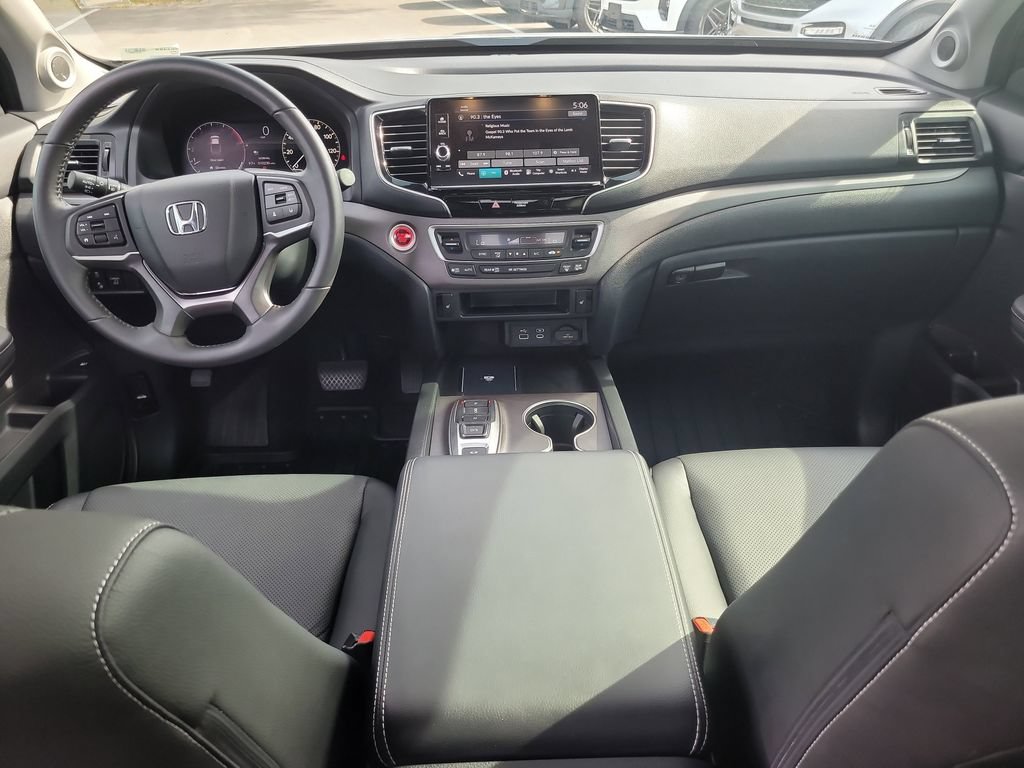 Used 2024 Honda Ridgeline RTL image 11