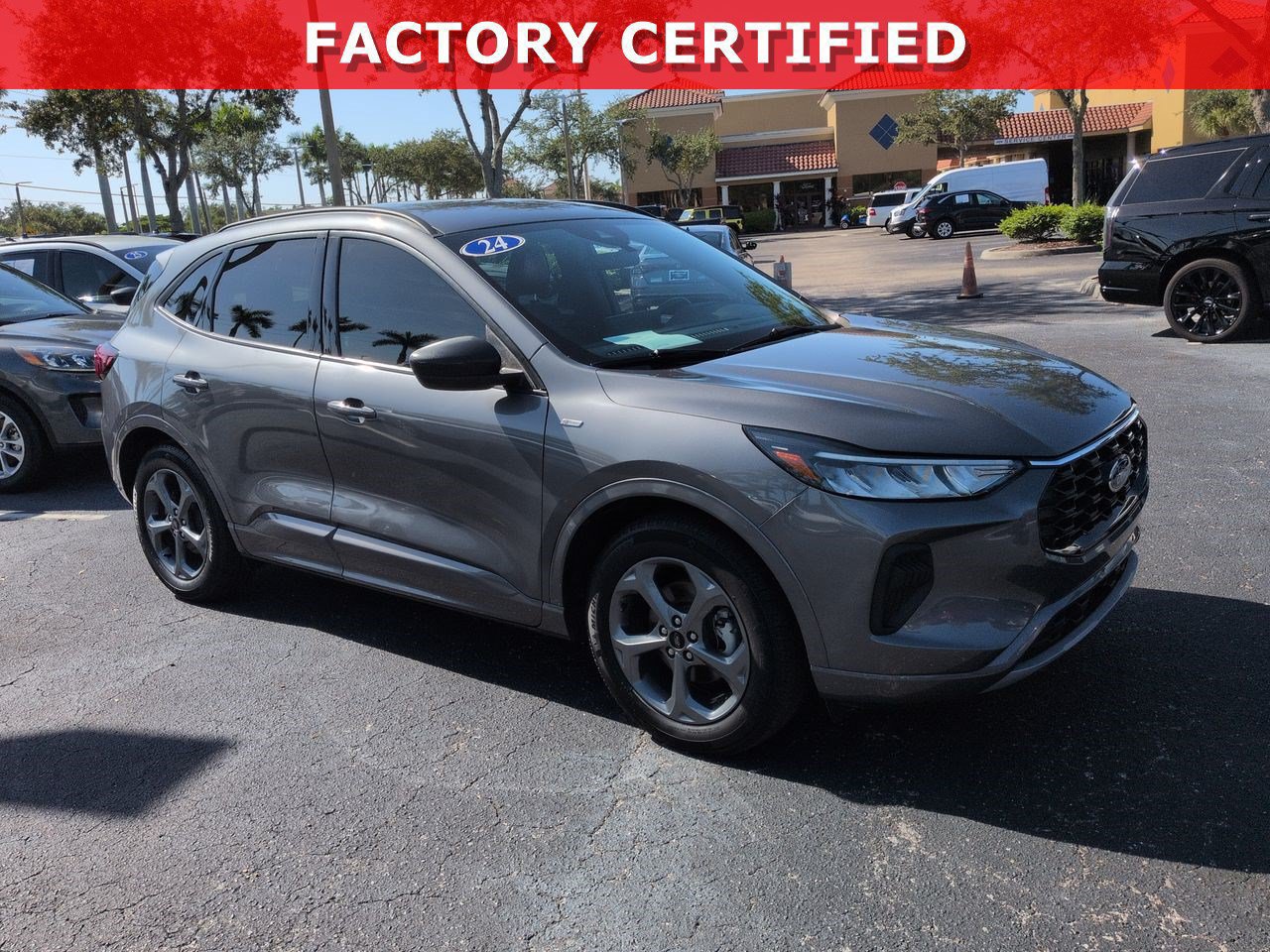 Certified 2024 Ford Escape ST-Line w/ Equipment Group 301A FWD image 2