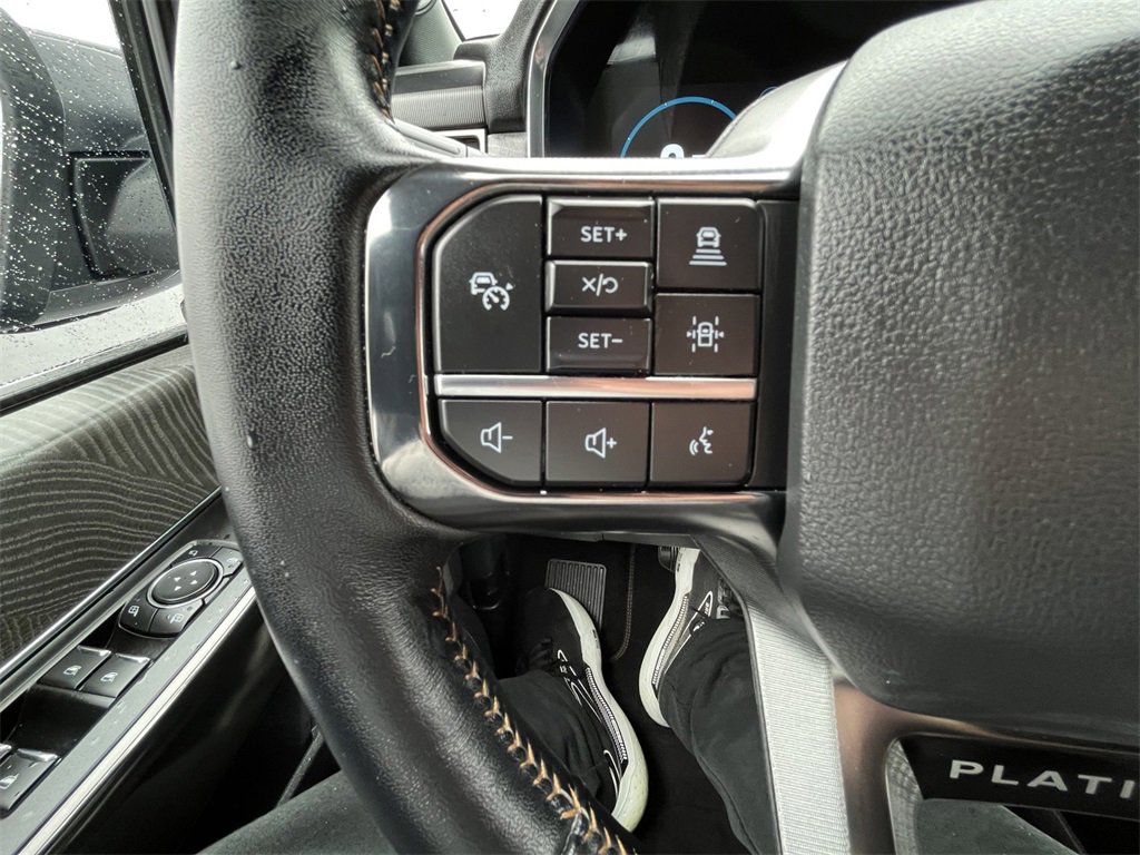 Certified 2022 Ford F150 Platinum w/ Equipment Group 701A High image 18