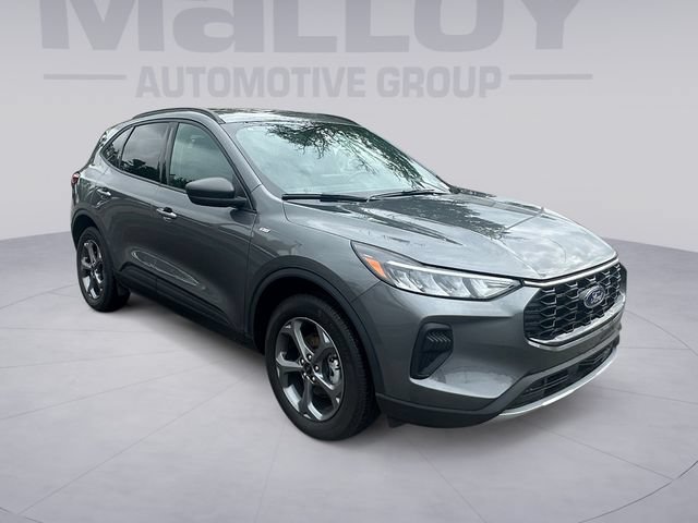 Certified 2025 Ford Escape ST-Line AWD/4WD image 7