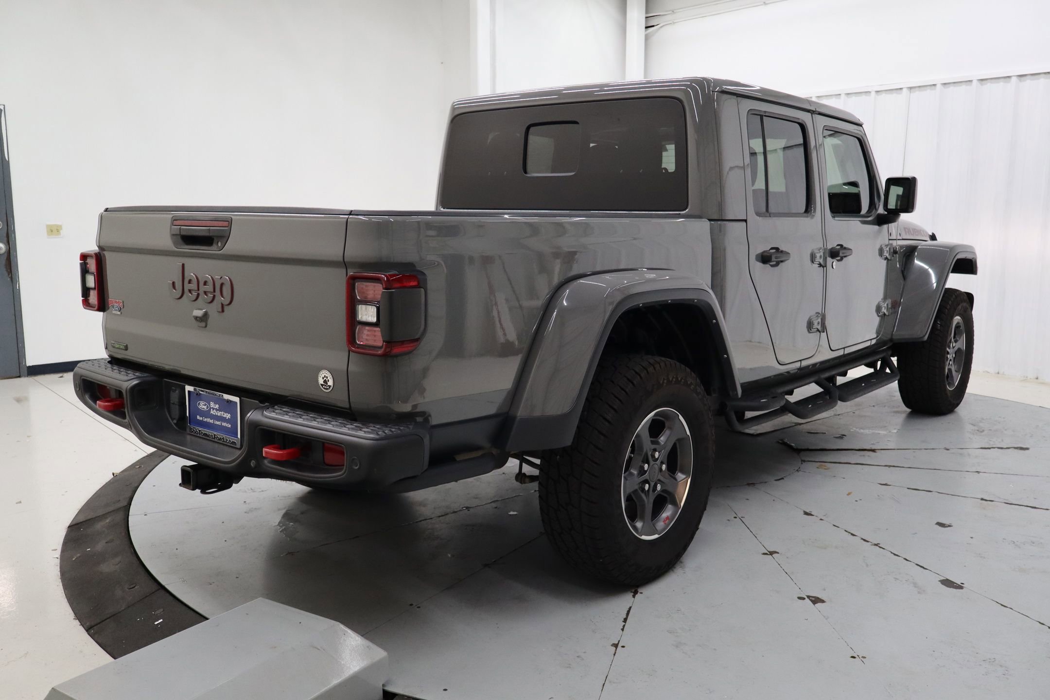 Used 2021 Jeep Gladiator Rubicon image 2