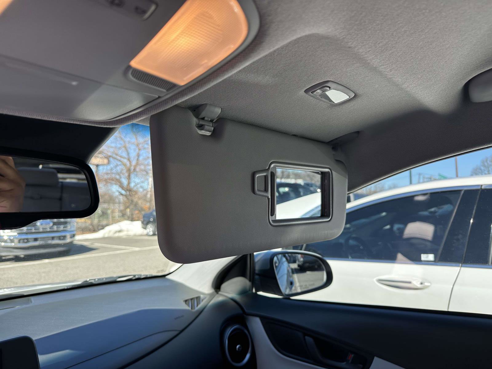 Used 2023 Hyundai Kona SEL image 18