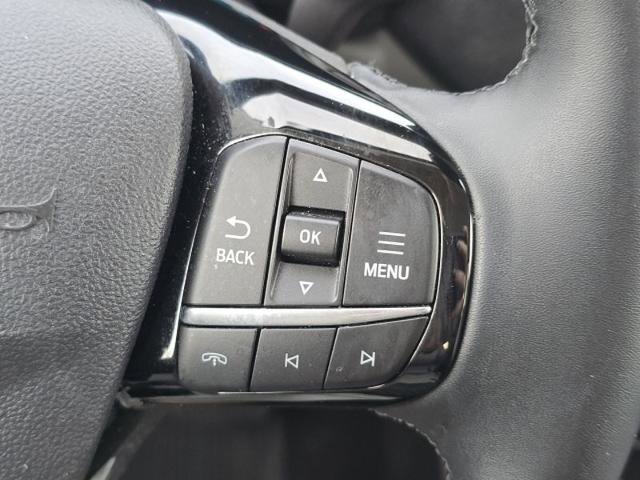 Certified 2025 Ford Escape SE w/ PHEV Premium Package FWD image 18