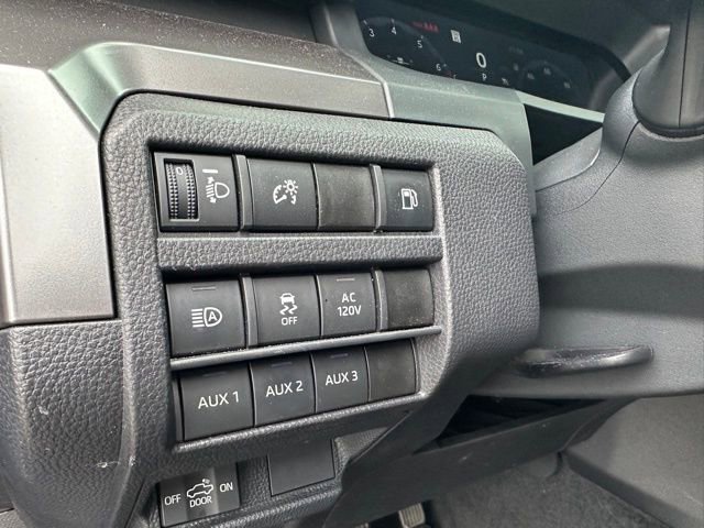 Used 2025 Toyota Tacoma TRD Off-Road w/ TRD Off Road Upgrade Package AWD/4WD image 16