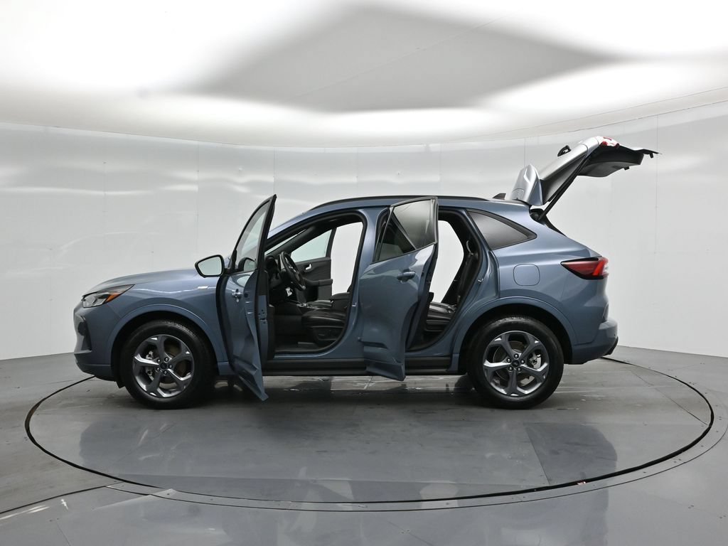 Certified 2023 Ford Escape ST-Line Select w/ Tech Pack #2 AWD/4WD image 38