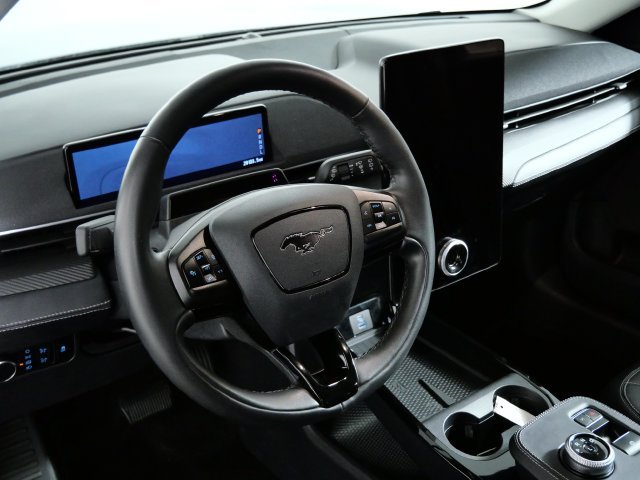 Certified 2024 Ford Mustang Mach-E Select w/ Comfort Package Lite AWD/4WD image 18