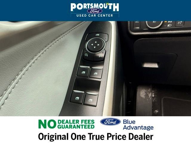 Certified 2022 Ford Explorer XLT w/ Equipment Group 202A image 29