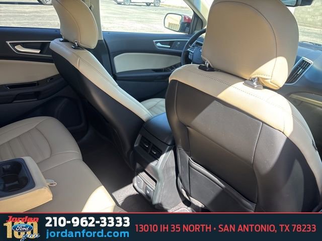Certified 2019 Ford Edge SEL w/ Equipment Group 201A image 8