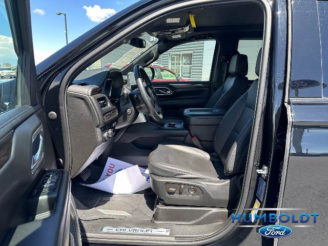 Used 2023 Chevrolet Tahoe Z71 w/ Luxury Package AWD/4WD image 14