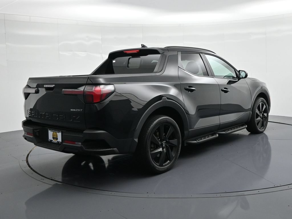 Used 2024 Hyundai Santa Cruz Night AWD/4WD image 6