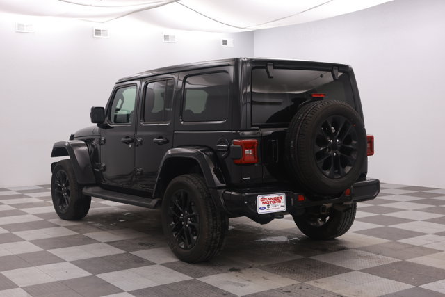 Used 2021 Jeep Wrangler Unlimited Sahara AWD/4WD image 8
