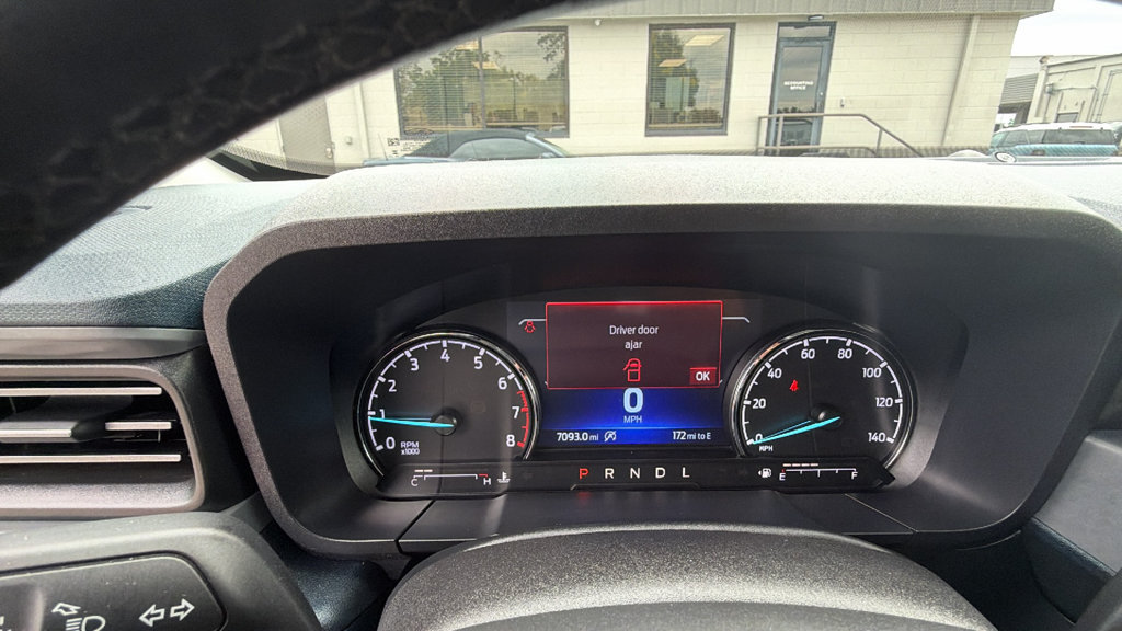 Certified 2024 Ford Maverick Tremor w/ Tremor Off-Road Package AWD/4WD image 17