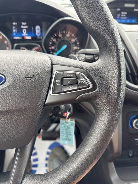 Certified 2017 Ford Escape SE w/ SE Cold Weather Package AWD/4WD image 19