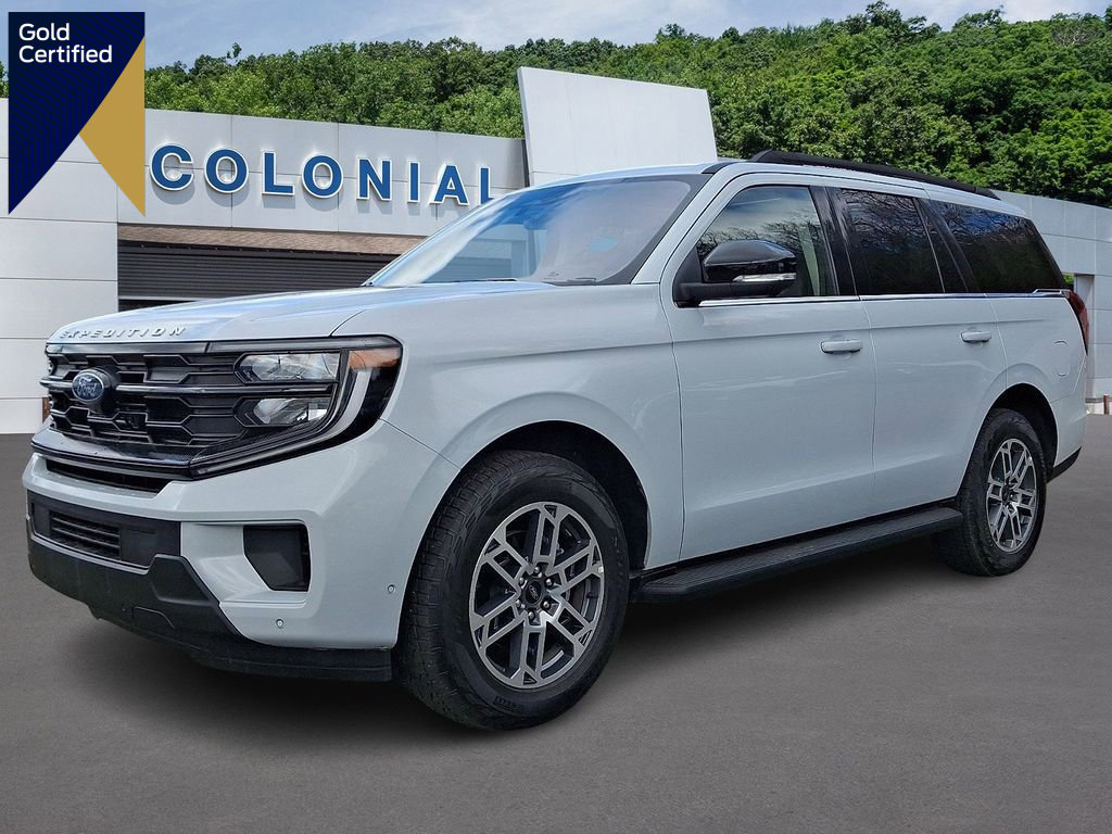 Certified 2025 Ford Expedition Active image 1