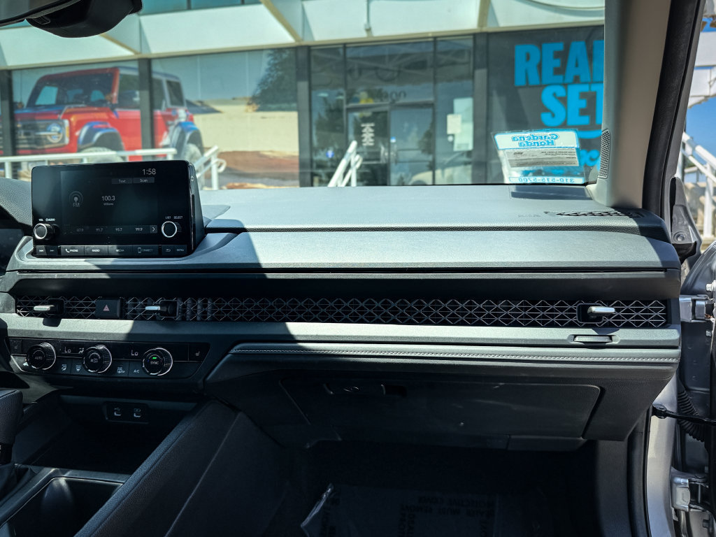 Used 2025 Honda Accord SE image 27