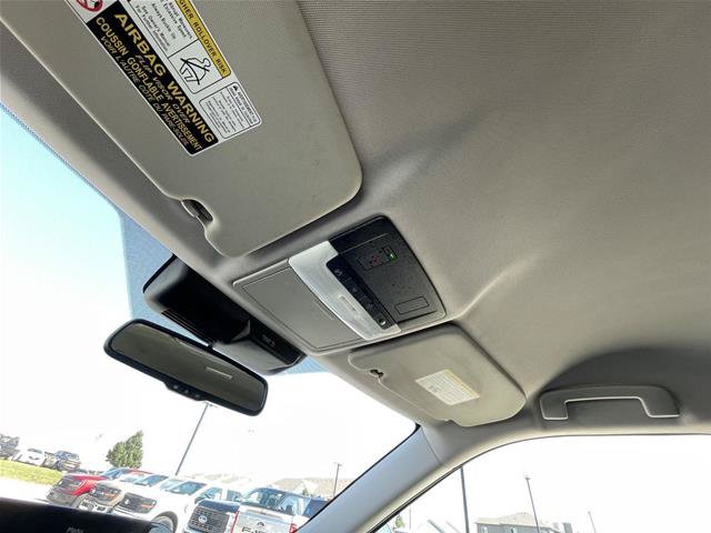 Used 2023 Mitsubishi Outlander SEL FWD image 23