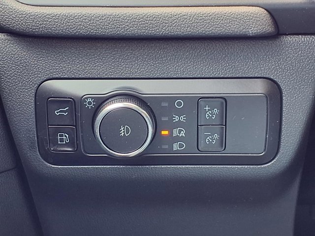 Certified 2023 Ford Escape Platinum AWD/4WD image 20