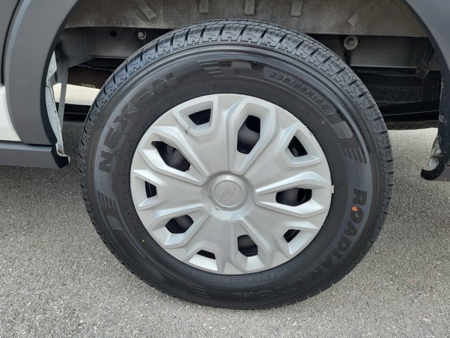 Certified 2017 Ford Transit 350 XLT RWD image 4